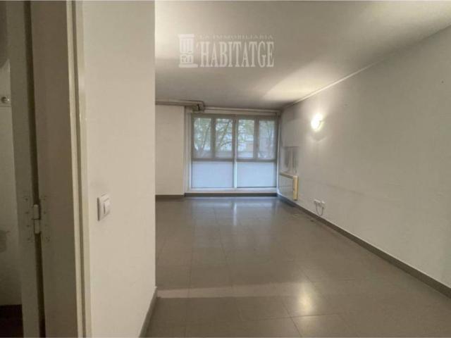 Local Comercial en alquiler en Osona, Catalunya