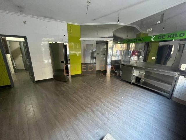 Local Comercial en alquiler en Vigo, Pontevedra