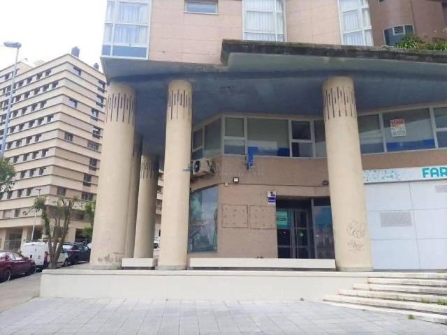 Local Comercial en alquiler en Lavadores, Vigo