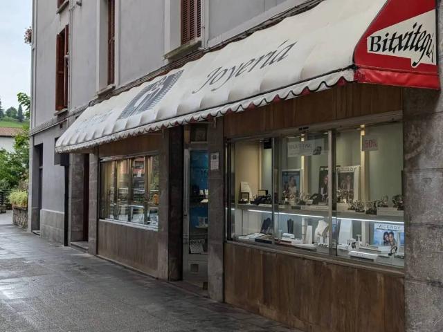 Local Comercial en alquiler en Villabona, Guipúzcoa