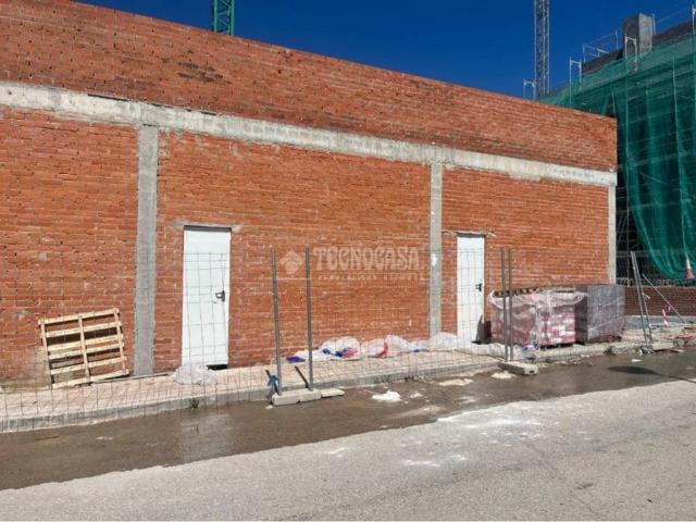 Local Comercial en alquiler en Villalbilla, Madrid