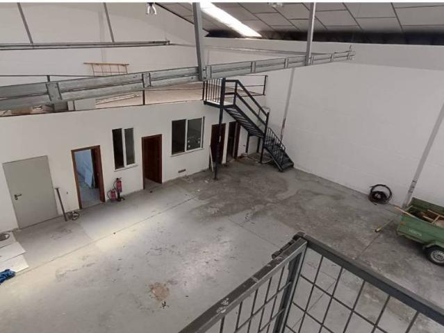 Local Comercial en alquiler en Villares De La Reina, Castilla y León