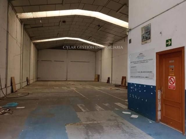 Local Comercial en alquiler en Villares De La Reina, Castilla y León