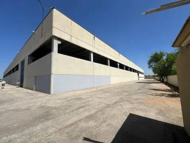Local Comercial en alquiler en La Plana de Utiel-Requena, Valencia
