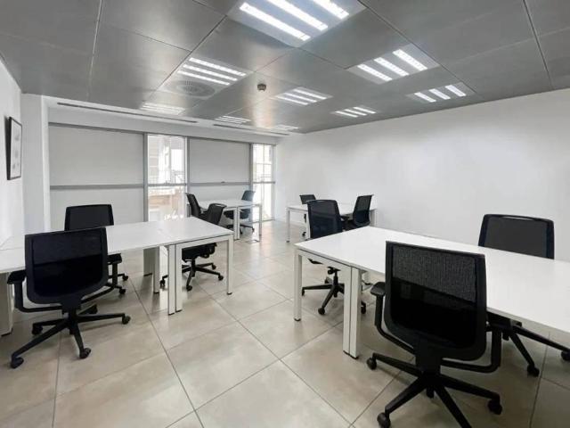 Local Comercial en alquiler en Casco Histórico, Zaragoza