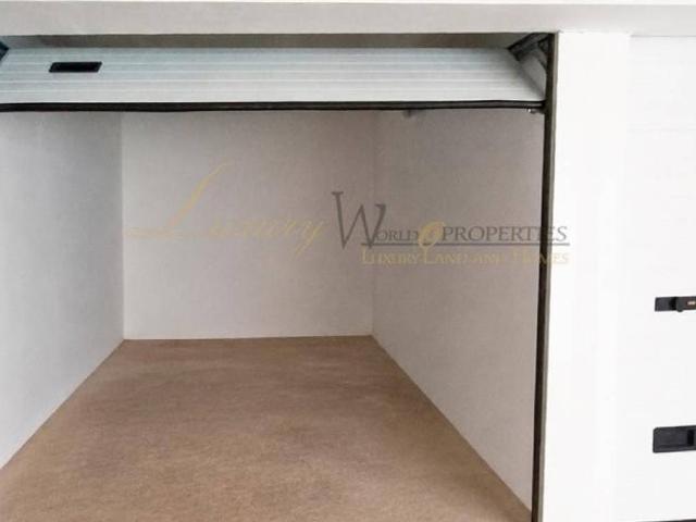 Local Comercial en venta en San Eugenio Bajo, Adeje
