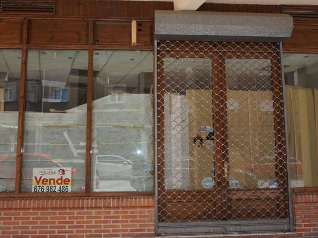 Local Comercial en venta en Barrio de Jóse Gómez Briz, Aguilar De Campoo