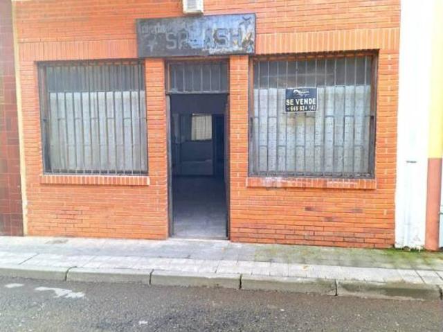 Local Comercial en venta en Aguilar De Campoo, Castilla y León