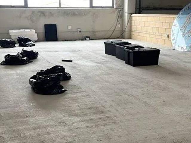 Local Comercial en venta en Alberite, La Rioja
