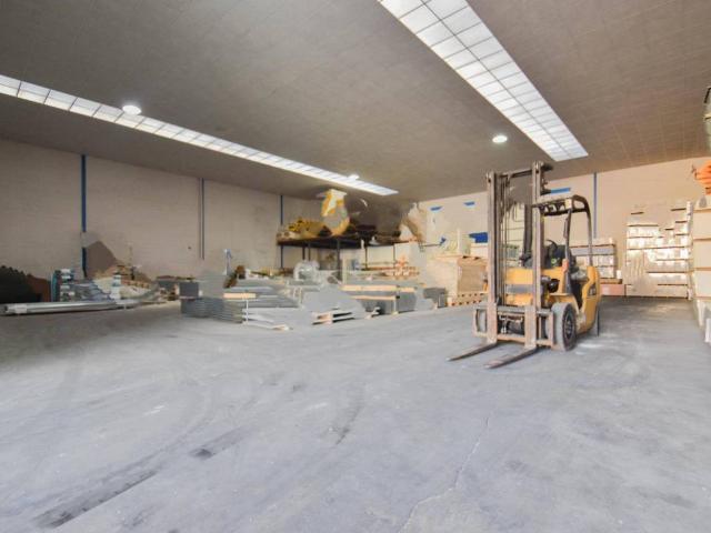 Local Comercial en venta en Albolote, Granada