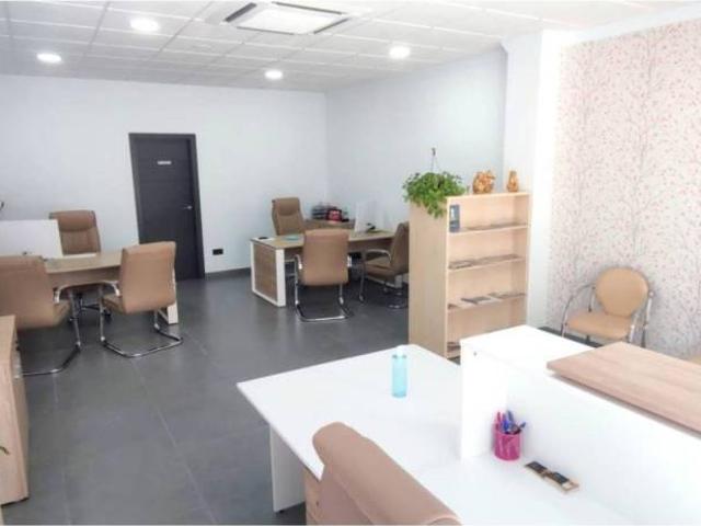 Local Comercial en venta en Comarca de la Vega de Granada, Andalucía