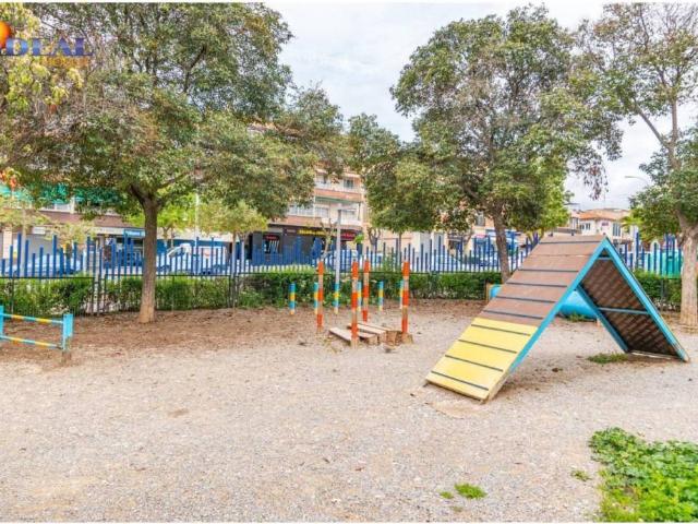 Local Comercial en venta en Comarca de la Vega de Granada, Andalucía