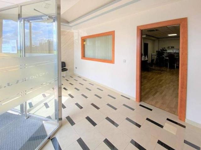 Local Comercial en venta en Comarca de la Vega de Granada, Andalucía