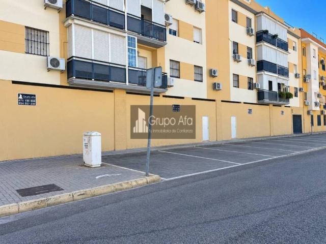 Local Comercial en venta en Alcalá De Guadaíra, Andalucía