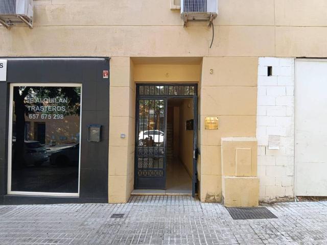 Local Comercial en venta en Alcalá De Guadaíra, Andalucía