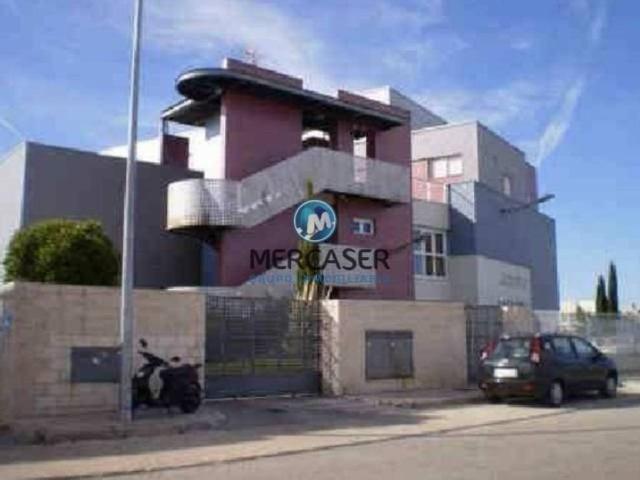 Local Comercial en venta en Alcalá De Henares, Madrid