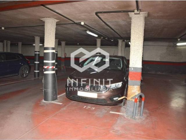 Local Comercial en venta en Alcalá De Henares, Madrid