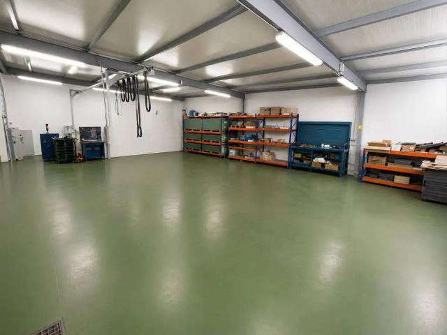 Local Comercial en venta en Polígono Industrial Urtinsa II, Alcorcón