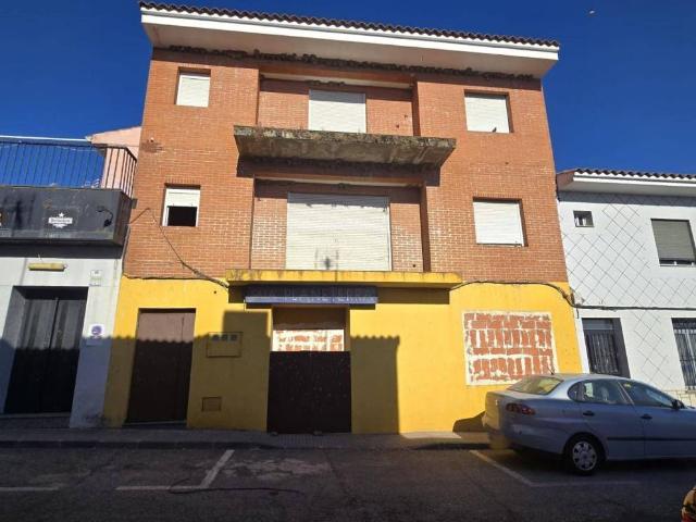 Local Comercial en venta en Alcuéscar, Extremadura