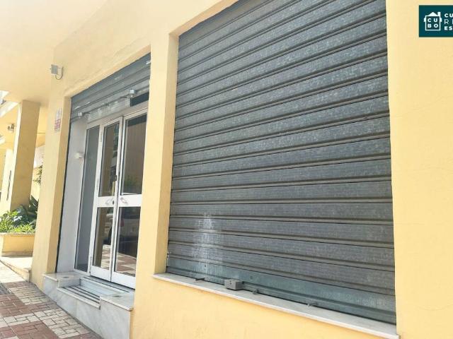 Local Comercial en venta en Alhaurín El Grande, Barrio de San Antón