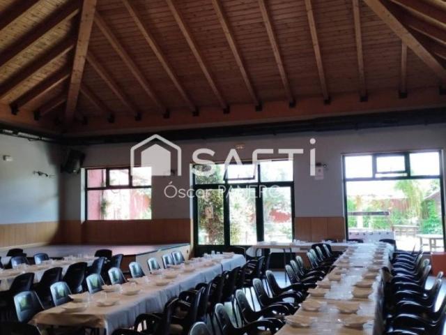 Local Comercial en venta en Alija Del Infantado, Castilla y León