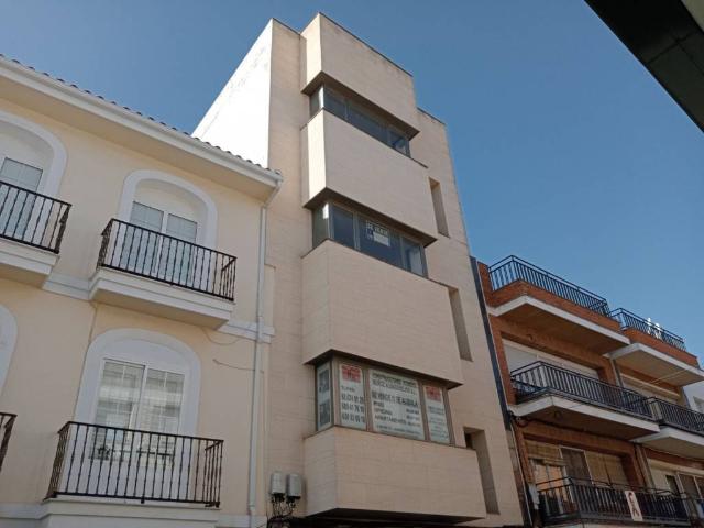 Local Comercial en venta en Almadén, Castilla-La Mancha