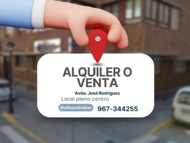 Local Comercial en venta en Almansa, Castilla-La Mancha