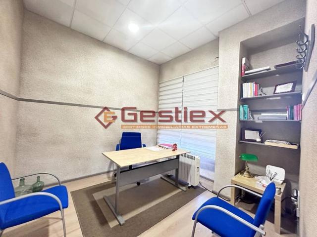 Local Comercial en venta en Almendralejo