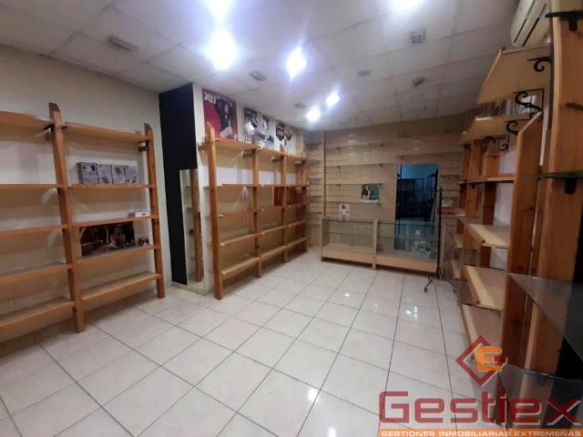 Local Comercial en venta en Almendralejo