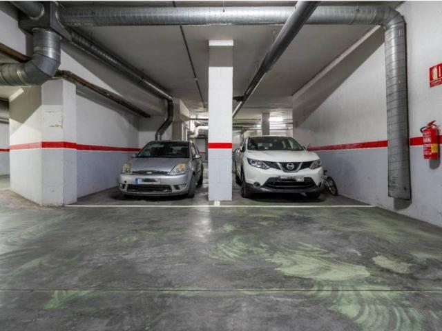 Local Comercial en venta en Regiones Devastadas, Almería