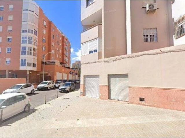 Local Comercial en venta en Almería, Andalucía