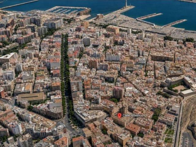 Local Comercial en venta en Almedina, Almería