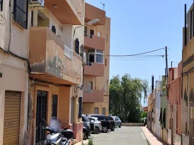 Local Comercial en venta en San Luis, Almería