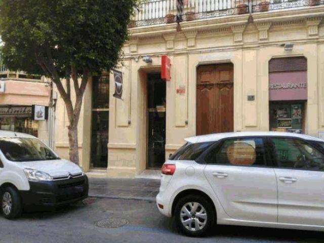 Local Comercial en venta en Almería, Andalucía