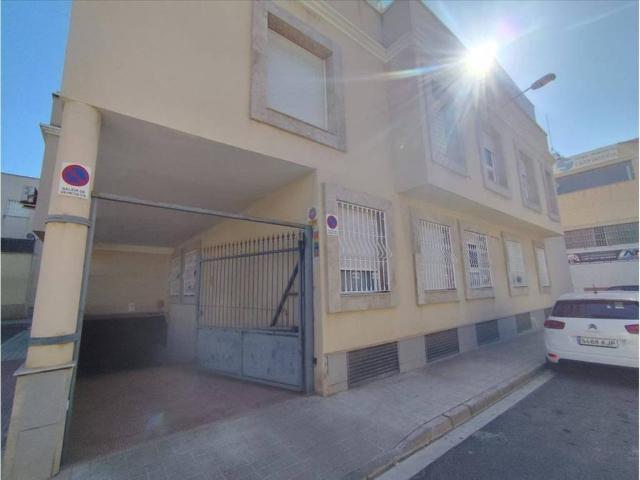 Local Comercial en venta en Almería, Andalucía