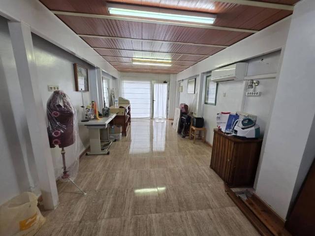 Local Comercial en venta en Regiones Devastadas, Almería