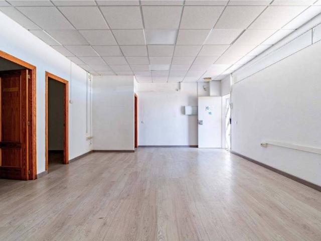 Local Comercial en venta en Almería, Andalucía