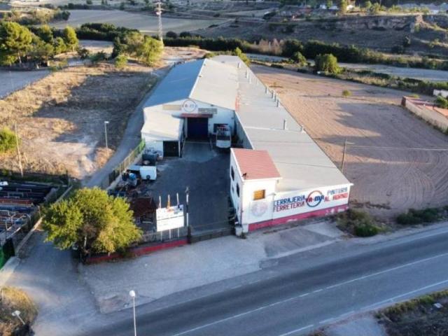 Local Comercial en venta en Almoguera, Castilla-La Mancha