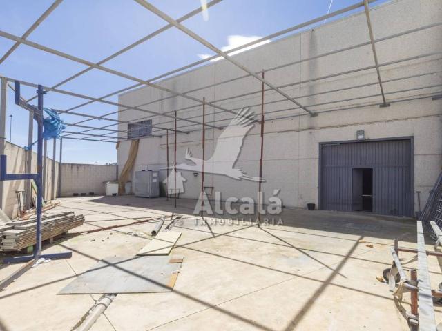 Local Comercial en venta en Alovera, Castilla-La Mancha