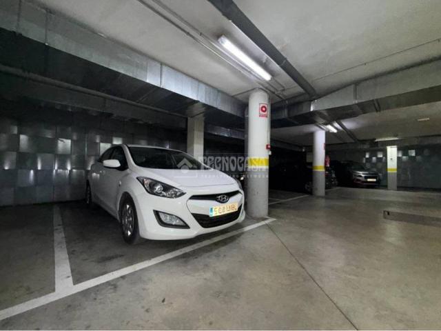 Local Comercial en venta en Alovera, Castilla-La Mancha