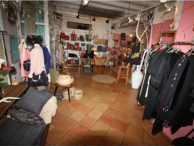 Local Comercial en venta en la Marina Baixa, Valencia