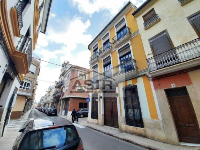 Local Comercial en venta en Alzira, València / Valencia