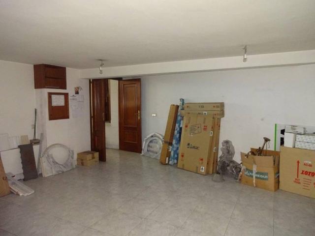 Local Comercial en venta en Ames, Santiago