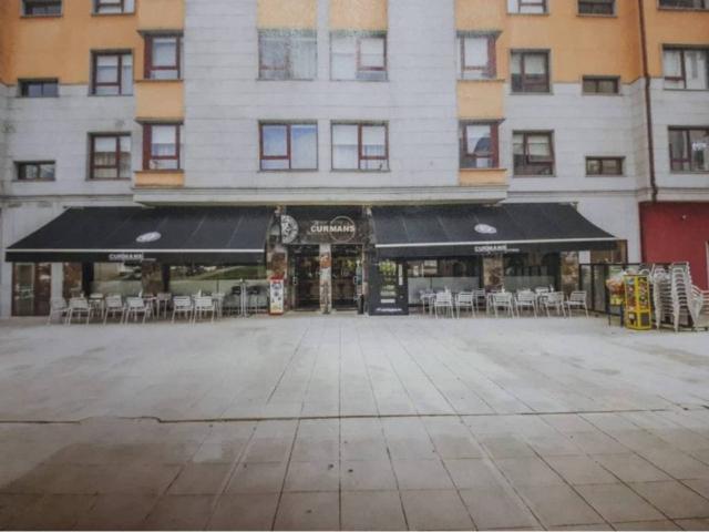 Local Comercial en venta en Ames, Santiago