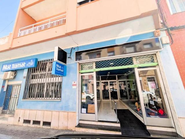 Local Comercial en venta en Amposta, Tarragona