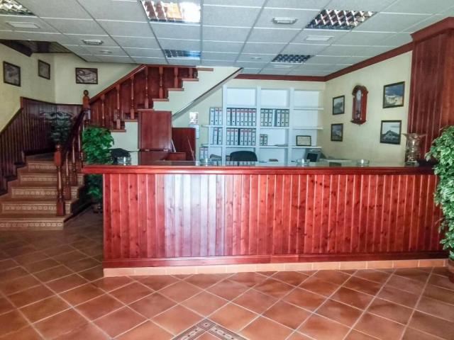Local Comercial en venta en Sierra de Cádiz, Andalucía