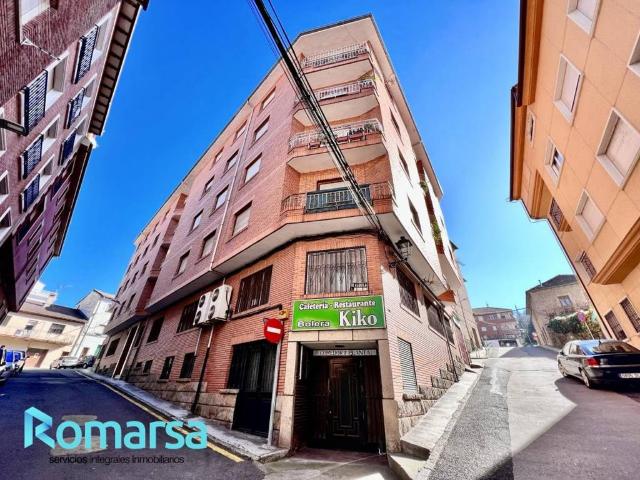 Local Comercial en venta en Arenas De San Pedro