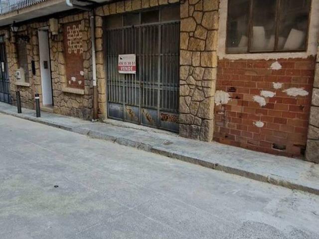 Local Comercial en venta en Arenas De San Pedro