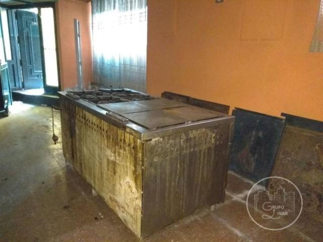 Local Comercial en venta en Arenas De San Pedro