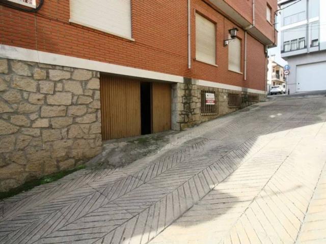 Local Comercial en venta en Arenas De San Pedro